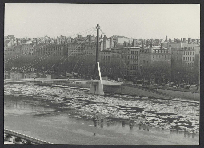 Rigueurs de l'hiver 1984-1985 à Lyon.