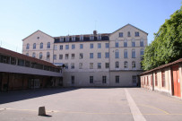 Couvent des Chartreux, cour.