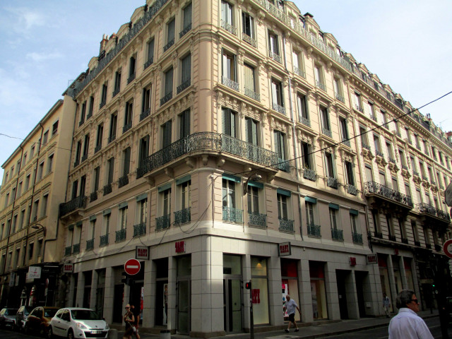 Magasin Tati.