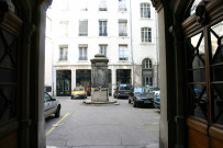 35 rue Auguste-Comte et 23 rue des Remparts-d'Ainay, cour intérieure.