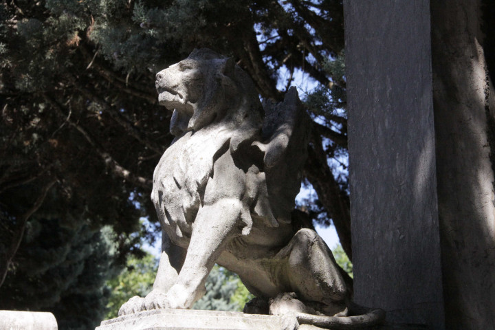 Tombe Gaillard, sculpture.