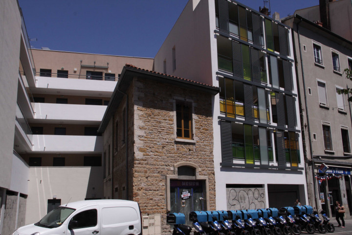 38 rue Marietton.