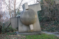 Fort de Vaise, sculpture anonyme.