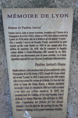 Plaque de la Maison Pauline-Jaricot.