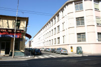 Rue Sainte-Geneviève, vue prise depuis le cours Lafayette.