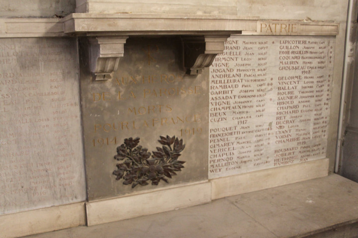 Monument aux morts.