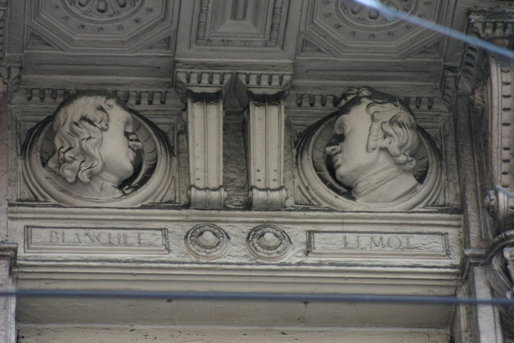 11 rue d'Algérie, détail de la façade.