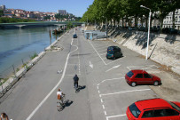 Bas-port du Rhône, direction nord et sud, vers quai Sarrail