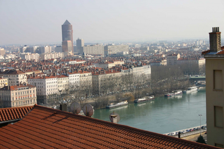 Quartier de la Part-Dieu vu depuis la place Bellevue.