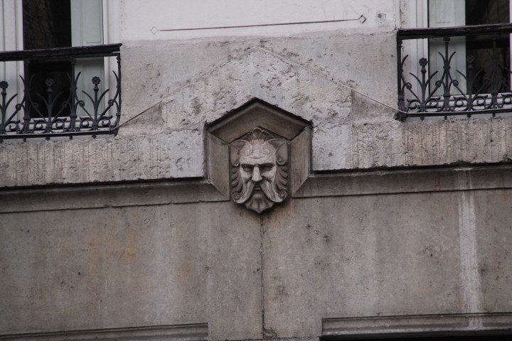 Avenue Maréchal-Foch, détail de façade.