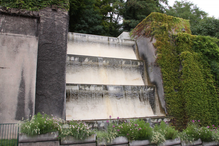 Fontaine.