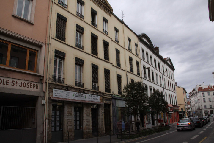 105/107 Grande-rue de la Guillotière, Hôtel de l'Aigle.