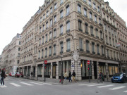 Angle sud-ouest de la rue Grenette et de la rue du Président-Édouard-Herriot, Société Marseillaise de Crédit, sculpture sur la façade.