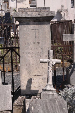 Tombe de Jean Chrysostome Walble.
