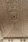 Plafond voûté de la salle Gerlier.