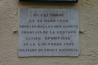 12 bis rue Burdeau, plaque en mémoire de Lucien Sportisse.