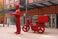 Sculpture de Xavier Veilhan.