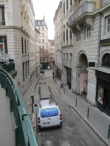 Vue prise depuis la rue de l'Annonciade.