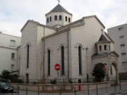 Vue à l'angle des deux rues.