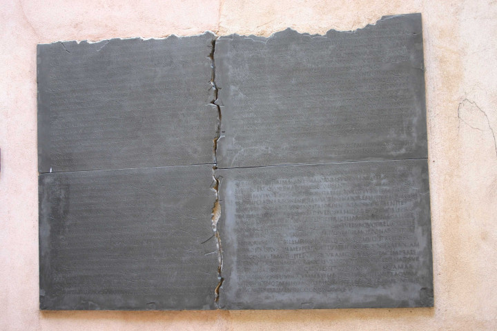 13 rue de la Poulaillerie, Musée de l'Imprimerie.