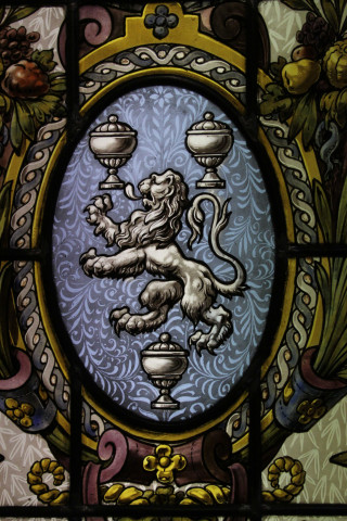 Musée d'histoire de la médecine et de la pharmacie, vitrail.