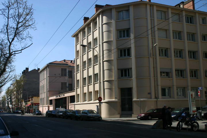 Angle nord-ouest du cours Lafayette et de la rue d'Inkermann.