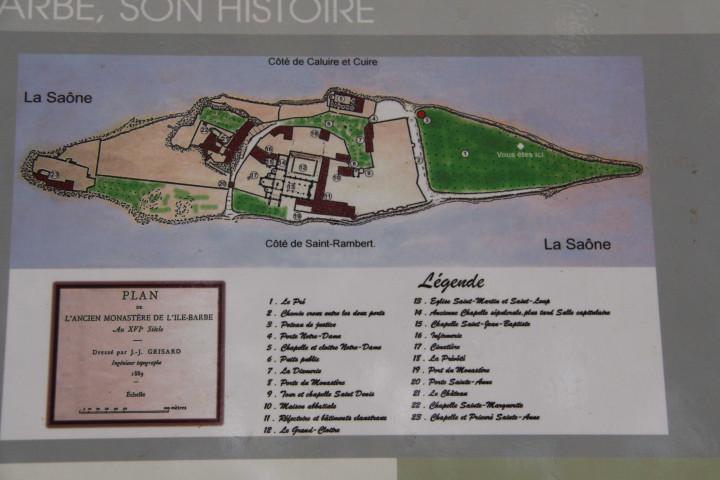 Plan et histoire de l'île.