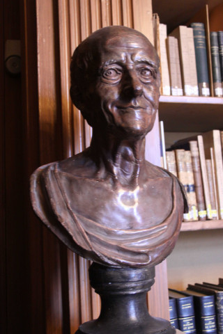 Buste de Voltaire.