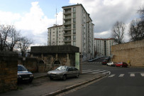 Angle de la rue Roger-Radisson et de la rue Gerlier.