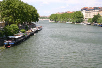Pont Kitchener, vue sur la Saône vers le nord.