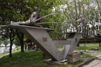 Statue des jouteurs.