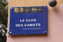 Clos des Canuts, plaque.