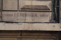 96 rue du Président-Édouard-Herriot, nom de l'architecte.