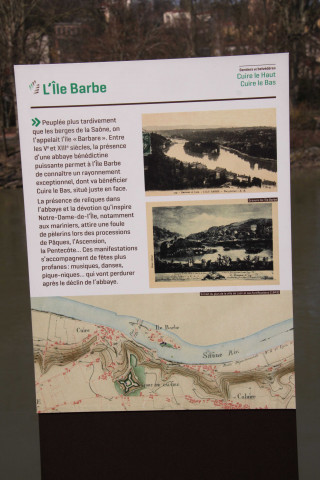 Rives de Saône, vers Saint-Rambert-L'Ile-Barbe, panneaux d'information.