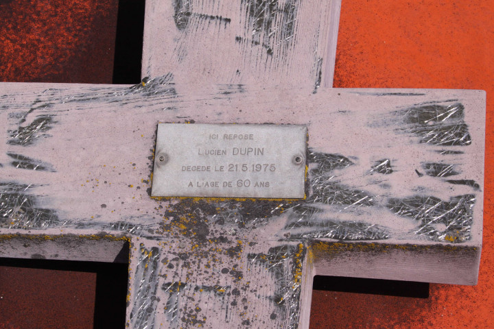 Tombe de Dupin Lucien.