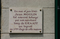 22 rue Commandant-Charcot, plaque en mémoire de Jean Moulin et Tony de Graaff.