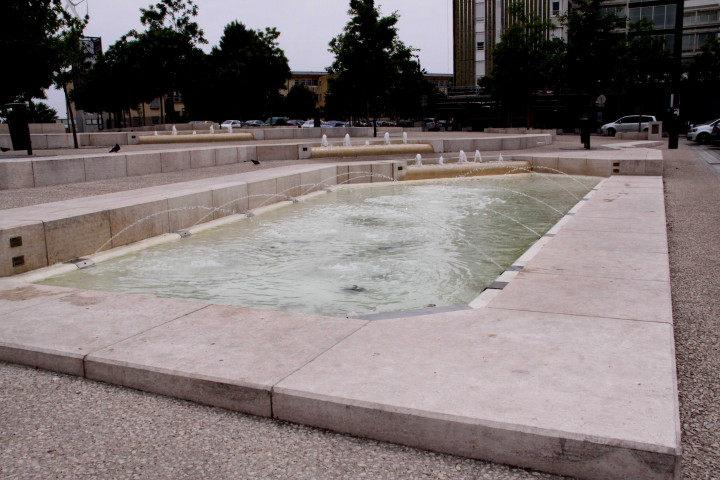 Place Abbé-Pierre.