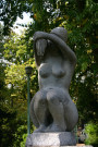 Jardin des Chartreux, statue en mémoire des peintres et sculpteurs lyonnais disparus.