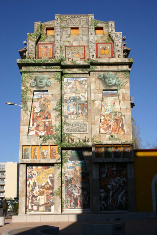 Rue Georges-Gouy, fresque de Diego Rivera.