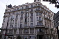 11 Place Jules-Ferry.