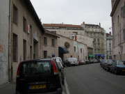 Vue sur la rue Renan, prise depuis la rue d'Anvers.