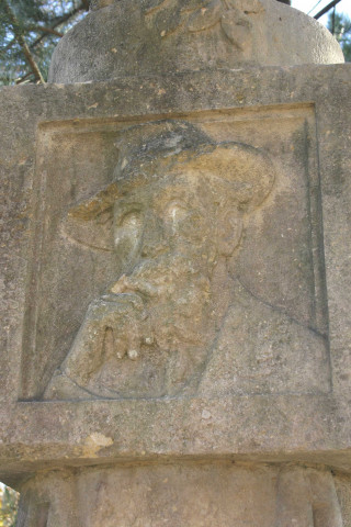 Jardin des Chartreux, monument Joseph Serre de Louis Prost.