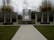 Ecole de santé militaire, Monument aux Morts de 1939-45.