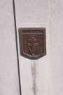 Plaque de la Résistance, croix de Lorraine.