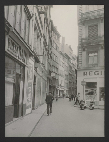 Rue Mercière (Lyon, 2e arrondissement) : reportage de 29 vues.