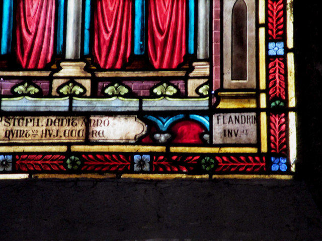 Eglise Sainte-Blandine, plaque, vitrail.
