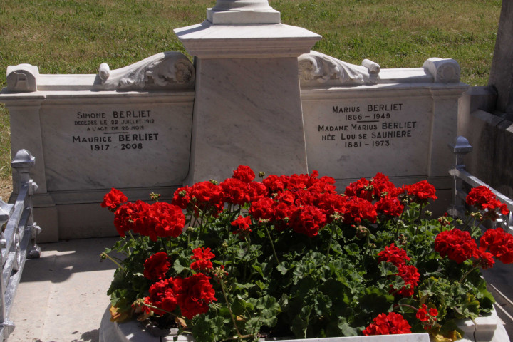 Cimetière de la Guillotière, tombe Berliet.