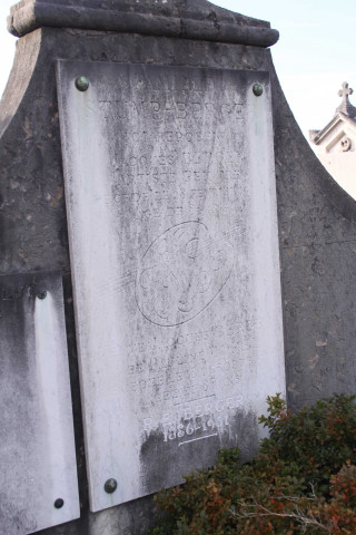 Tombe de Jacques Berger, artiste peintre.