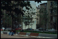 Vues des quartiers Mermoz et des Etats-Unis bénéficiant du programme Développement social des quartiers.