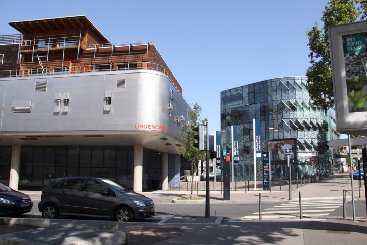 55 avenue Jean-Mermoz, hôpital Jean Mermoz.